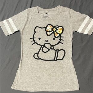 Hello Kitty Light Gray Kids Tee with Floral Bow